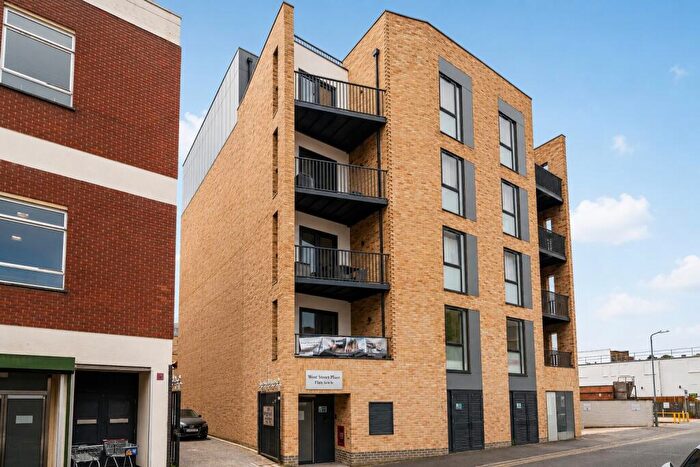 1 Bedroom Apartment For Sale In Brunel Place, West Street, Maidenhead, SL6
