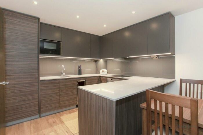 1 Bedroom Flat To Rent In Beaufort Square, Colindale, London, NW9