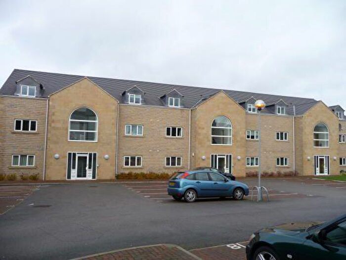 2 Bedroom Apartment To Rent In Heathfield Grange, Elland Lane, Elland, HX5
