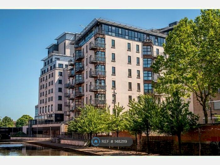 2 Bedroom Flat To Rent In The Atrium, Nottingham, NG2