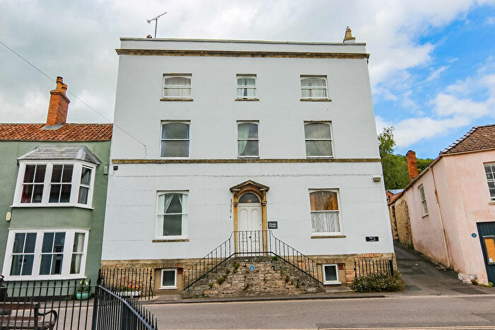 1 Bedroom Flat For Sale In West Street, Axbridge, BS26