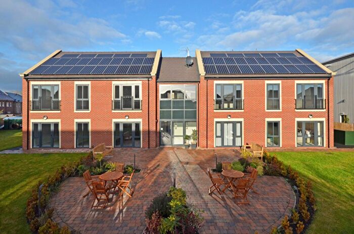 2 Bedroom Flat To Rent In Clifton View Apartments, Green Lane, York, YO30