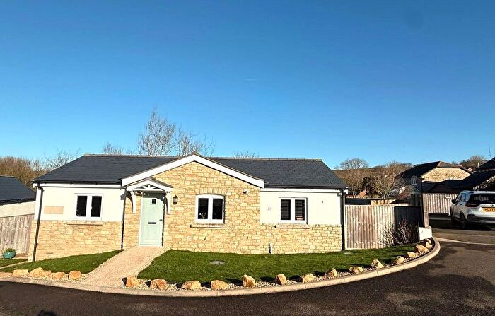 2 Bedroom Detached Bungalow For Sale In Miles Gardens, Weymouth, DT3