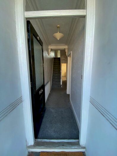 3 Bedroom Terraced House To Rent In Singlewell Road, Gravesend, DA11