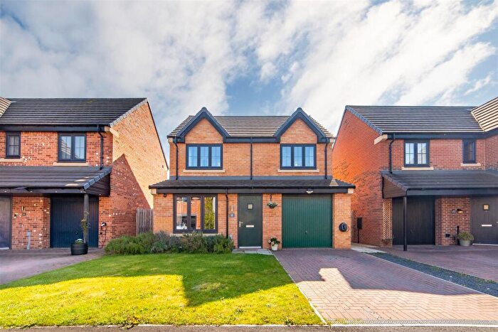 3 Bedroom Detached House For Sale In Dataller Drive, Hazlerigg, Newcastle Upon Tyne, NE13