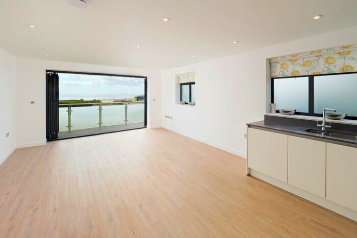 2 Bedroom Apartment To Rent In Hillcrest Road, Hythe, CT21