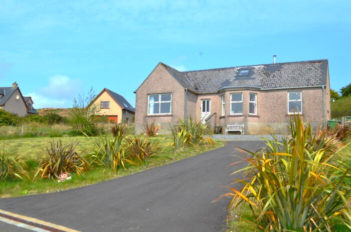 3 Bedroom Bungalow For Sale In Benside, Isle Of Lewis, HS2