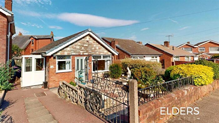 2 Bedroom Bungalow For Sale In Broadway, Ilkeston, DE7