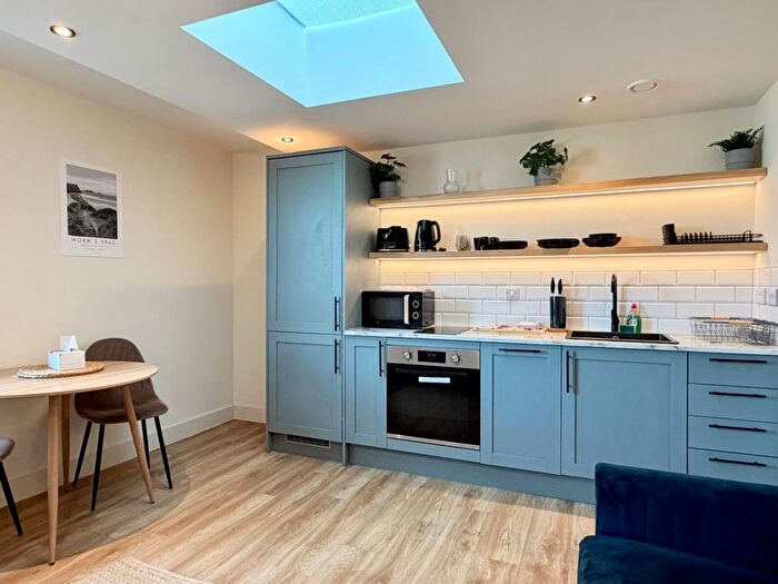 1 Bedroom Flat To Rent In Craddock Street, Swansea, SA1