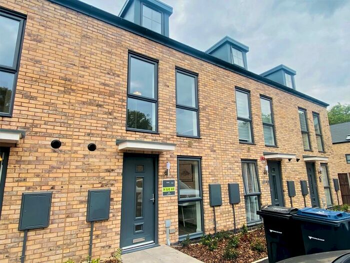 3 Bedroom Town House To Rent In Hope Street, Birmingham, B5