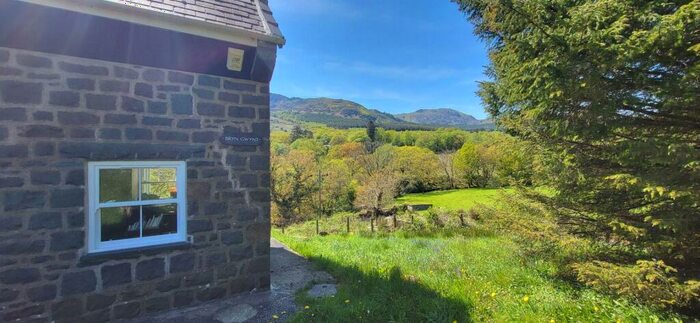 Detached House For Sale In Beddgelert, LL55