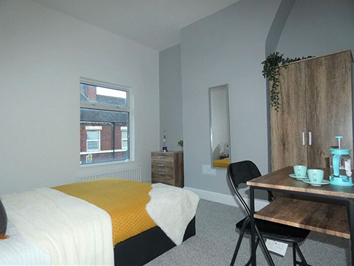 3 Bedroom Terraced House To Rent In Elgin Street, Stoke-On-Trent, Staffordshire, ST4