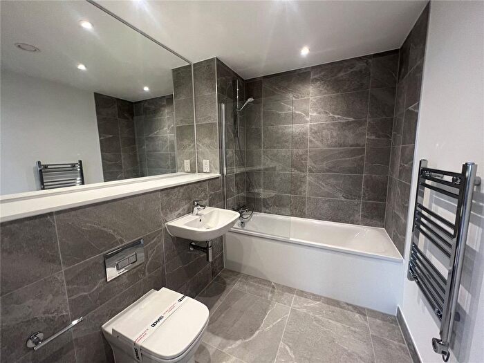 1 Bedroom Flat To Rent In Victoria House, Great Ancoats Street, Manchester, M4