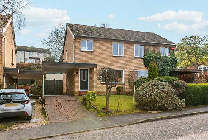 3 Bedroom Semi-Detached House For Sale In Hallcroft Park, Ratho, EH28