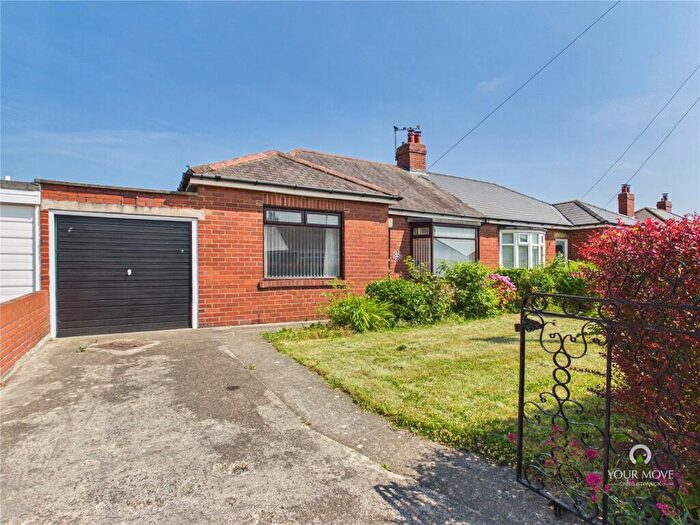 3 Bedroom Bungalow For Sale In Robinson Gardens, Wallsend, Tyne And Wear, NE28