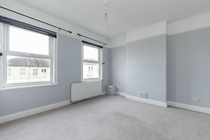 2 Bedroom Apartment To Rent In Kings Road, Cheltenham, GL52