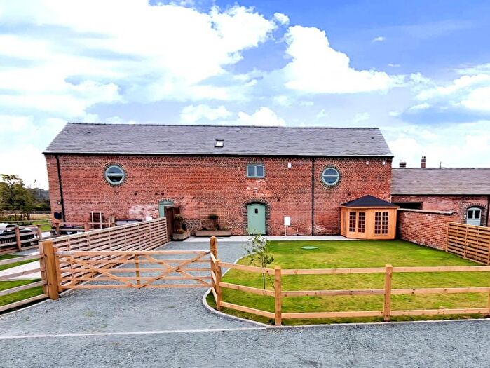 3 Bedroom Semi-Detached House For Sale In Basil Barn, Lighteach Estate, Prees, SY13