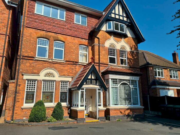 1 Bedroom Flat To Rent In Station Road, Sutton Coldfield, B73
