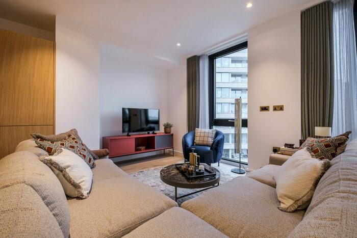 1 Bedroom Flat To Rent In Camley Street, London, N1C