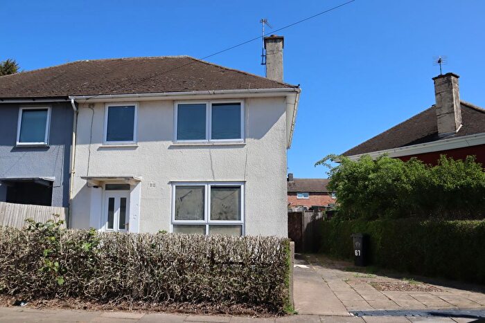 3 Bedroom Semi Detached House To Rent In Blissett Road, Leicester, LE3