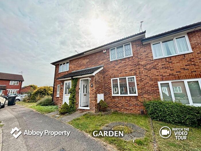 2 Bedroom Property To Rent In Catesby Green, Luton, LU3