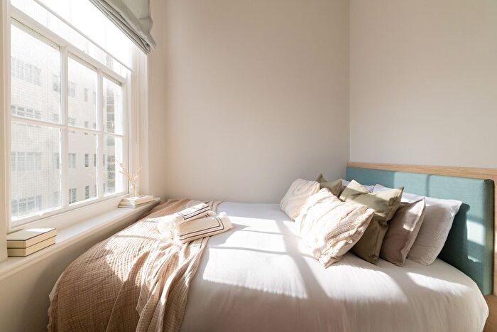 Studio To Rent In London, SW3