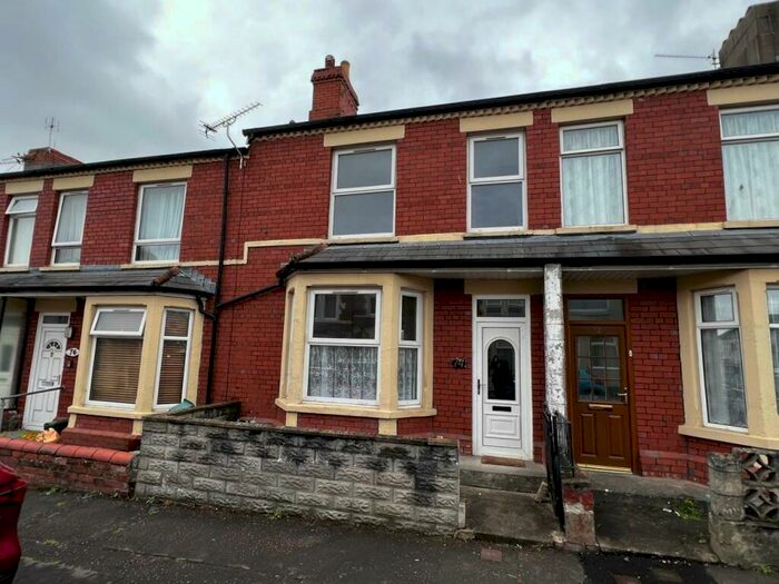2 Bedroom House To Rent In George Street, Barry, Vale Of Glamorgan, CF63