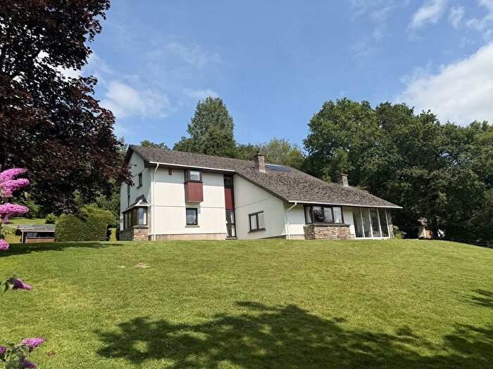 6 Bedroom Farm For Sale In Talley, Llandeilo, Carmarthenshire., SA19