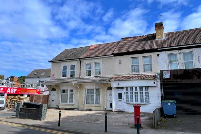 2 Bedroom Flat To Rent In Yardley Road, Acocks Green, B27