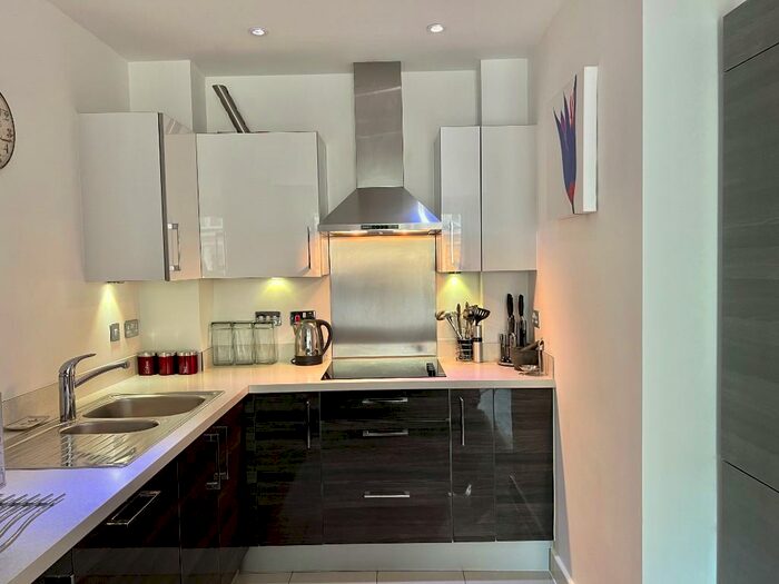 1 Bedroom Apartment To Rent In Longmead Terrace, Bath, Somerset, BA2