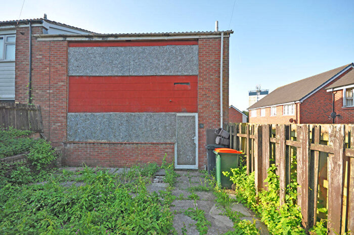 4 Bedroom Terraced House For Sale In Melfort Gardens, Newport, NP20