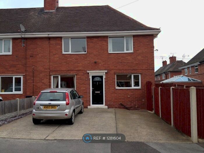 3 Bedroom Semi-Detached House To Rent In Sixth Avenue, Mansfield NG21