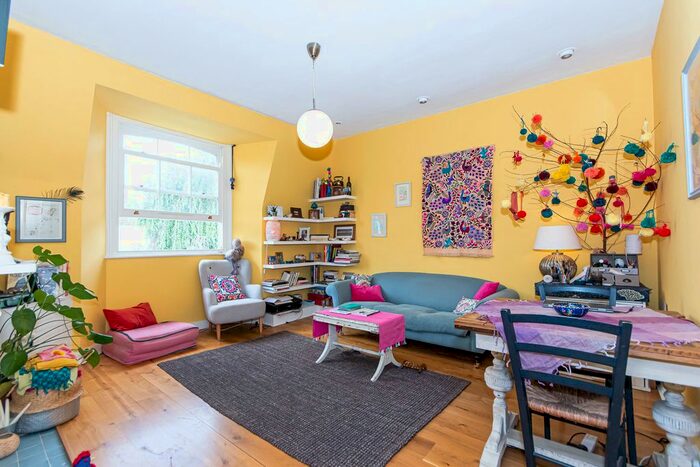 1 Bedroom Flat To Rent In Victoria Rise, London, SW4