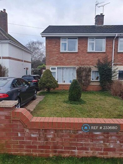 3 Bedroom Semi-Detached House To Rent In St. Marys Road, Banbury, OX17