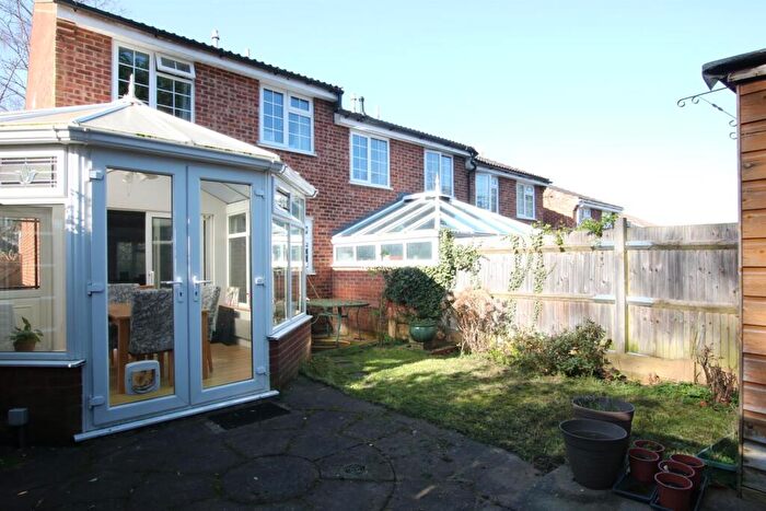 2 Bedroom Semi-Detached House For Sale In Aquila Close, Leatherhead, KT22