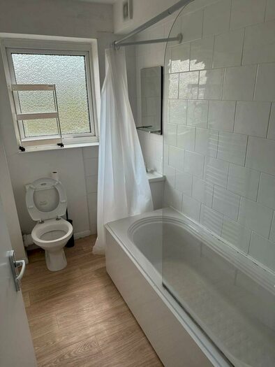 5 Bedroom House To Rent In Britten Close, Colchester, Essex, CO4