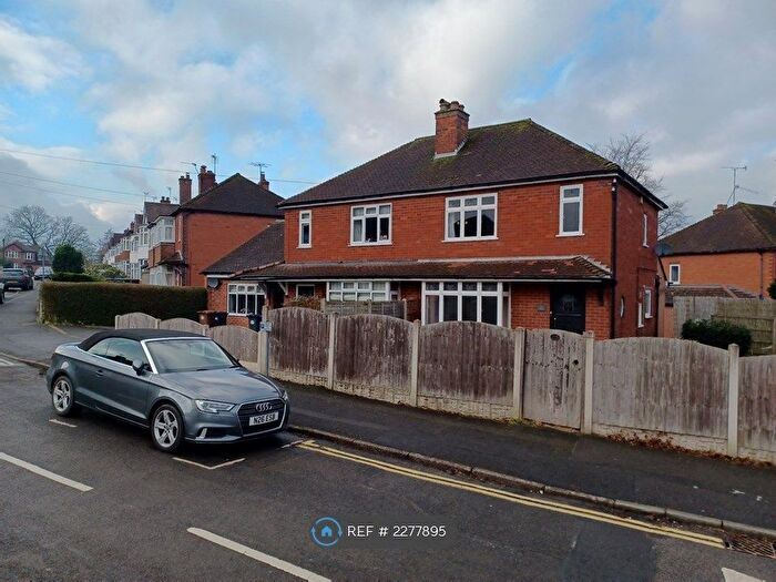 3 Bedroom Semi-Detached House To Rent In Elms Avenue, Littleover, Derby, DE23