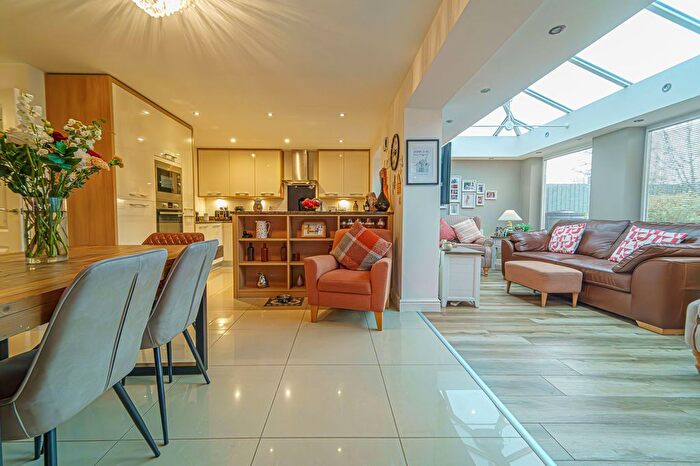 4 Bedroom Detached House For Sale In New Inn, Pontypool, NP4