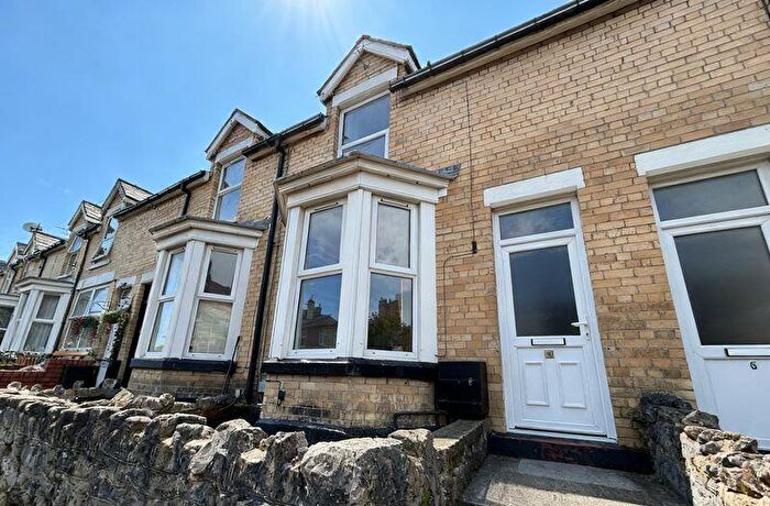 3 Bedroom Terraced House For Sale In Victor Road, Colwyn Bay, LL29