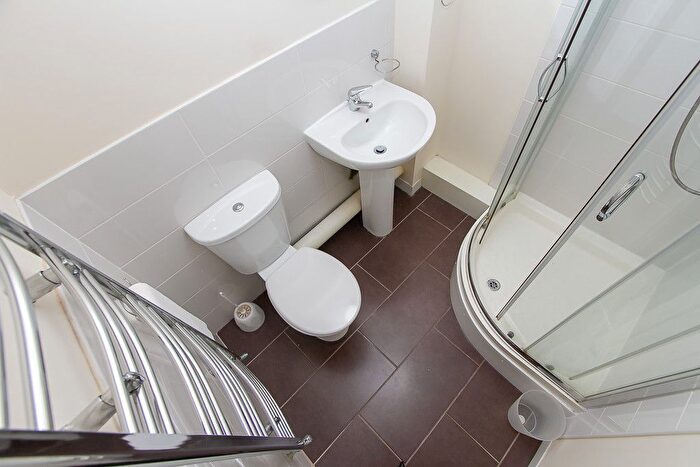 5 Bedroom Flat To Rent In - Far Gosford Street, Stoke, Coventry, CV1