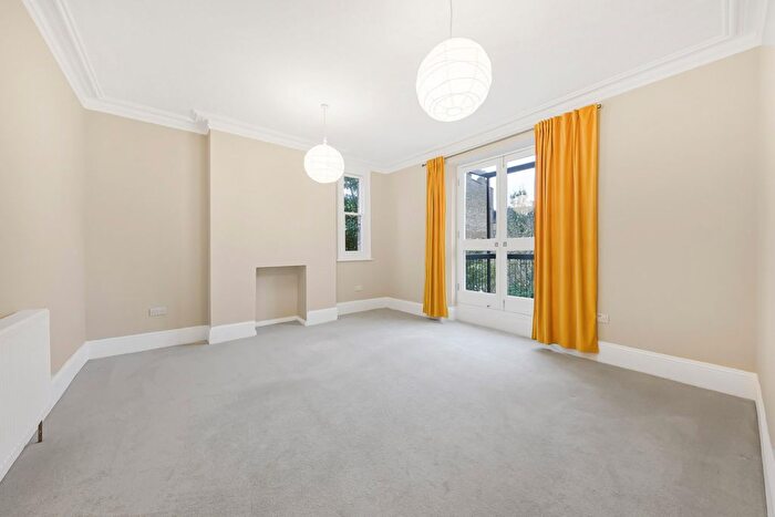 2 Bedroom End Terrace House To Rent In Willoughby Road, Hampstead Village, NW3