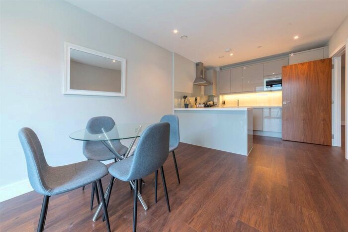 2 Bedroom Apartment To Rent In Leamouth Road, Orchard Wharf, London, E14