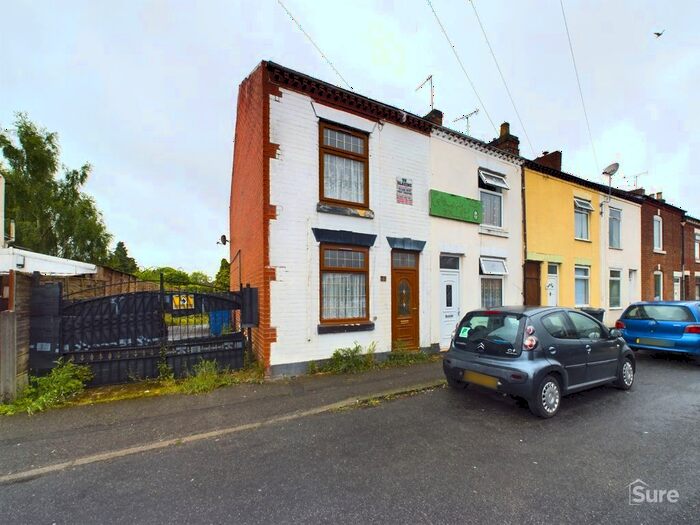 2 Bedroom Semi-Detached House To Rent In Wood Street, Burton-On-Trent, DE14