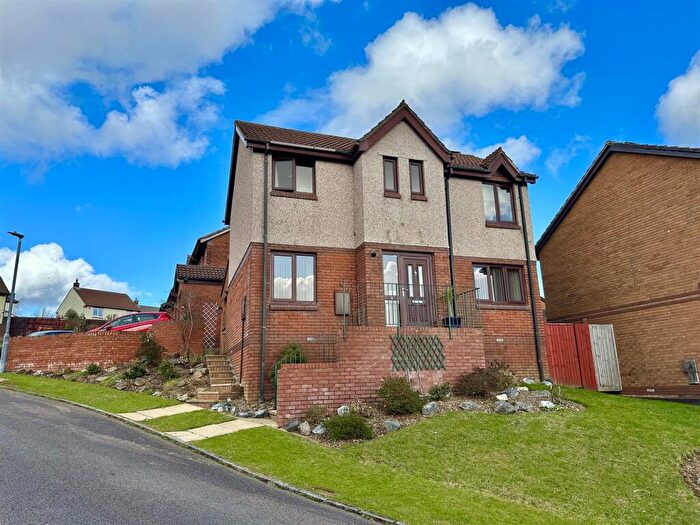 3 Bedroom Detached House For Sale In Woolwell, Plymouth, PL6