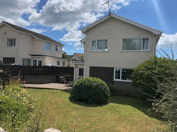 4 Bedroom Detached House For Sale In Pennard Drive, Southgate, Swansea, SA3