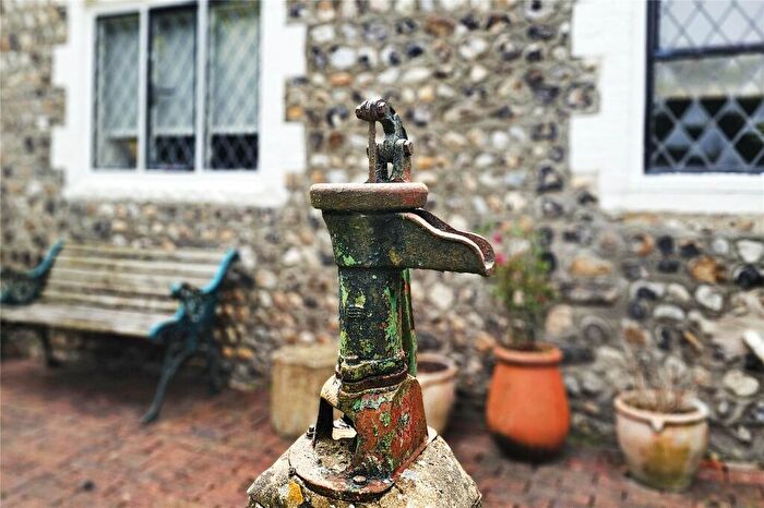 2 Bedroom Detached House For Sale In The Street, Rustington, Littlehampton, West Sussex, BN16