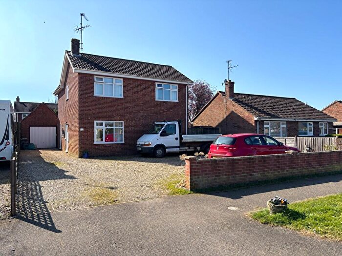 4 Bedroom Detached House For Sale In Low Road, Grimston, PE32
