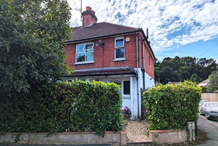 3 Bedroom Semi-Detached House To Rent In Woking, GU21