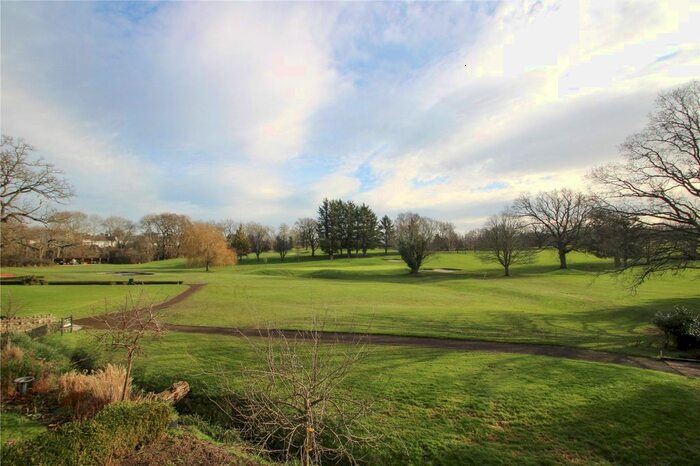 2 Bedroom Flat To Rent In Fairway Apartments, Brislington, Bristol, BS4