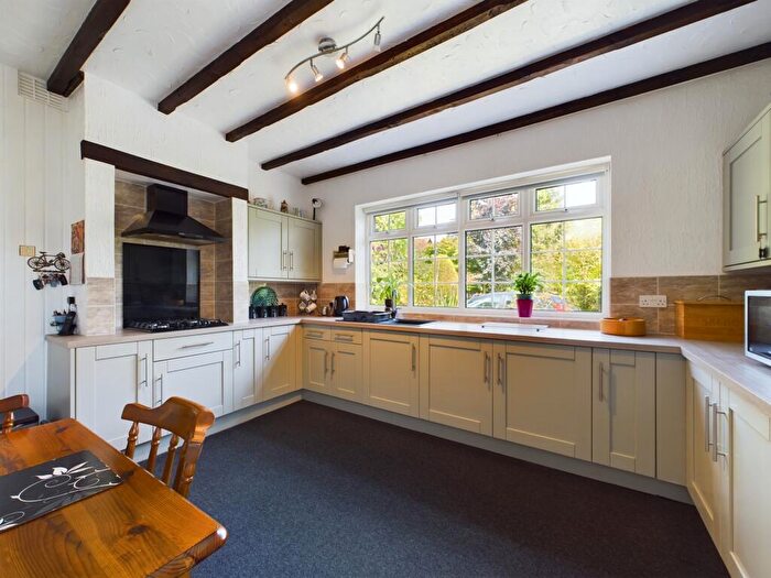 4 Bedroom Chalet For Sale In Pastures Avenue, Littleover, DE23